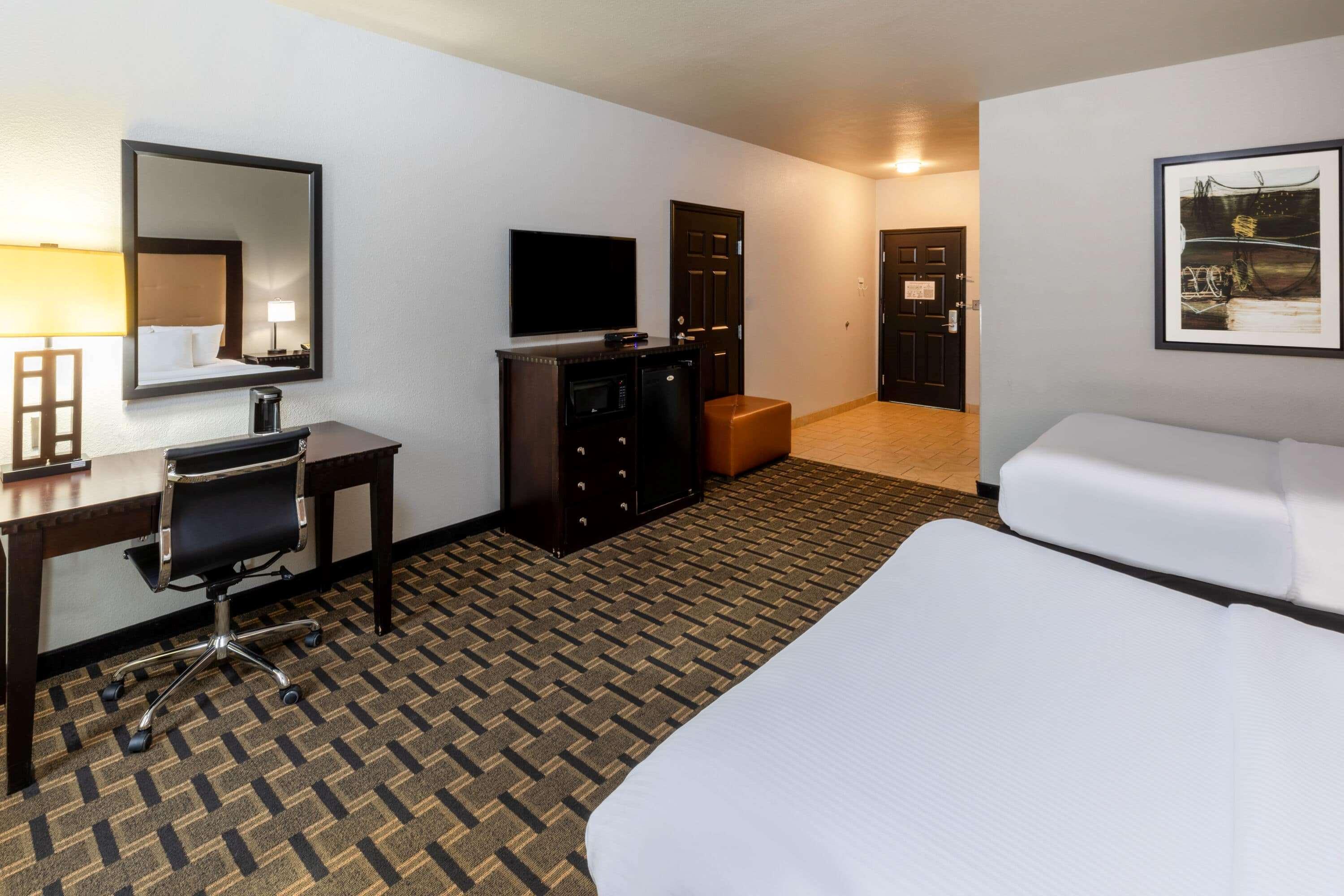 La Quinta By Wyndham Worth Eastchase Hotel